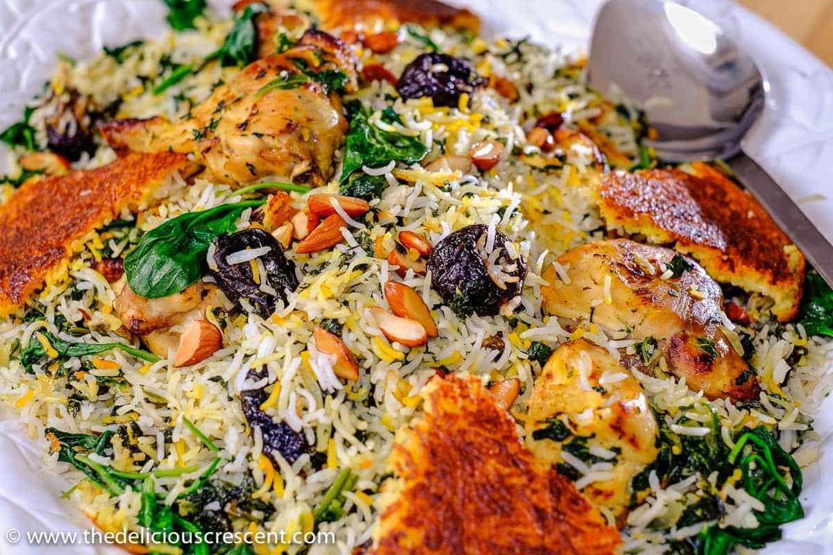 Saffron Rice with Chicken Yogurt and Spinach The Delicious Crescent