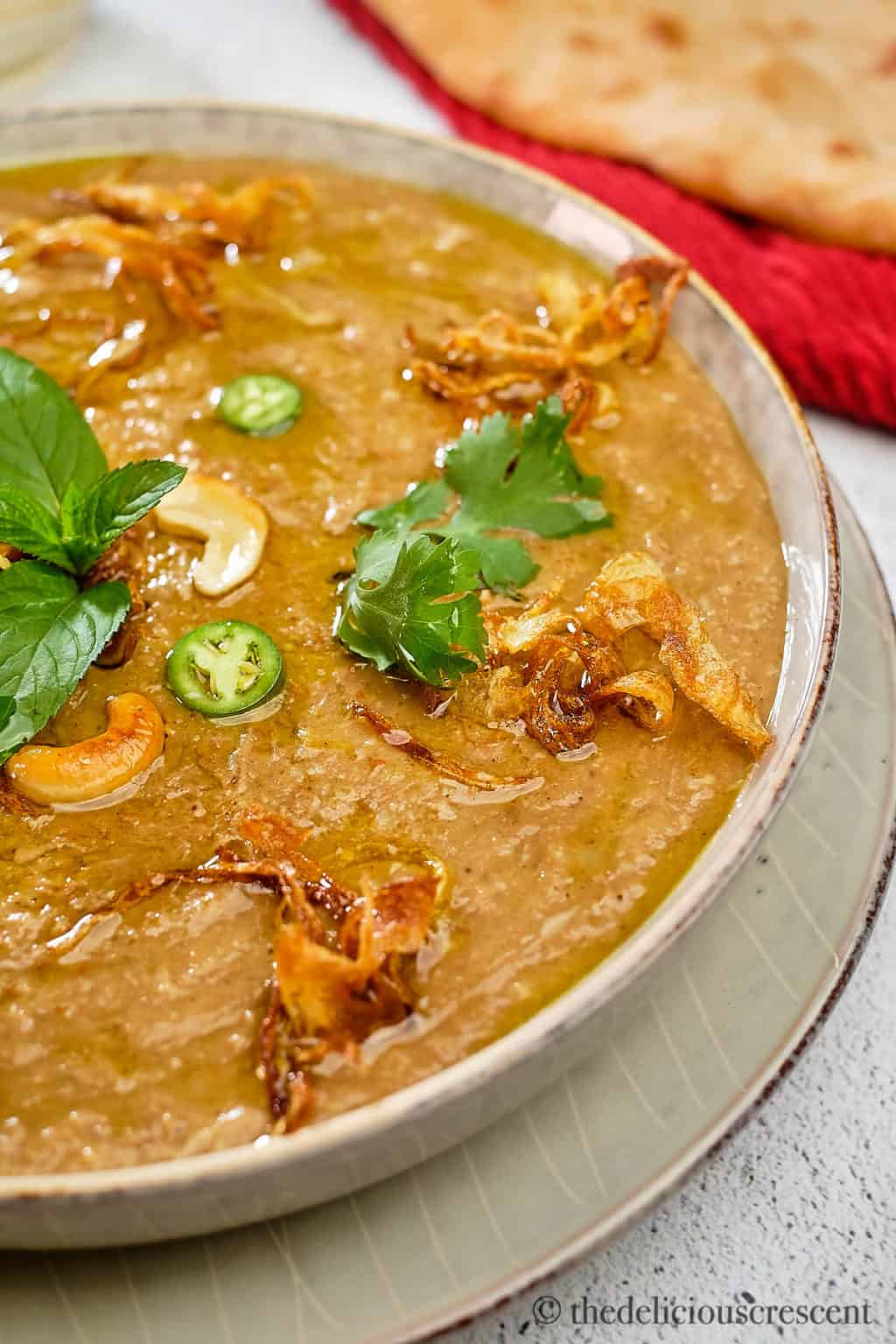 Hyderabadi Haleem Recipe - The Delicious Crescent
